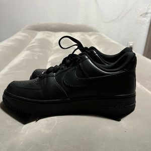 Black air forces women